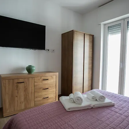 Vista Mare - Via Putignani 146 بيت ضيافة باري